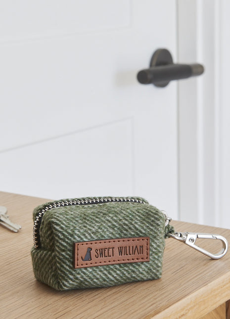 Sweet William Tweed Poo Bag Holder